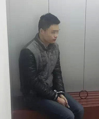 ͩ��С��ð����ͻ�Ի��ž�   �ں���͵�����3���