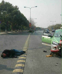 ��Ϫ·�ش󳵻� ��ƿ������·ʱ�����⳵ײ��