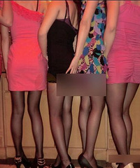 嘉兴出了一家奇葩 老婆和姐姐卖淫 老公帮忙收钱