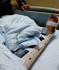 ����ϲ�ƺ���ȱ�ײ�ɷ����Թ��� ��˵ײ�˵��ǾƼ�