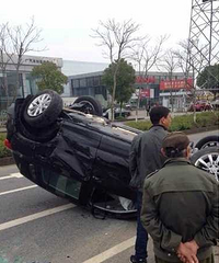 �⾿������ô����һײ����ײ������