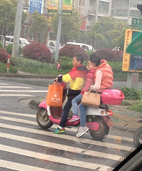 ���Ĳ�·��������������ﳵ���������һ�����ˣ�ֱ���ε�