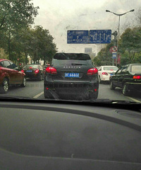 ����ͷ���ϡ�ż������5��4�ĳ��Ƴ���