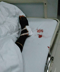 ��ְԺһŮѧ������ҧ�� ���ŵ��޷���·...