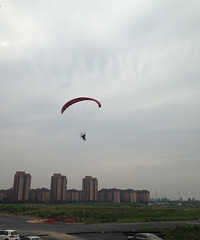 ����ͷ���ϡ�+���չ�ᶯ�û���ɡ