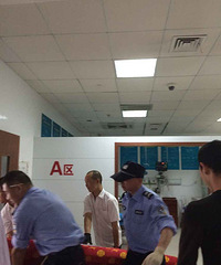 ����������Է·һ������ǽ��ҵʱ׹¥����