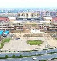 ����������һ���¸�У �о�Խ��ԽţX�ˣ�