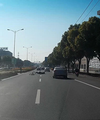 ������Ϫ��· ���г��ѵ�ƿ���ɰ�����