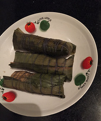 "处女作的粽子 ——绿西米豆沙粽"