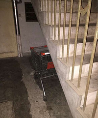 ���ϻؼҷ���ŷ�еĹ��ﳵͣ��¥�����棡