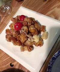 中港城开了一家海派融合菜的堂前 看看都卖些啥