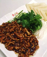 万达这家东北菜馆 有别致的东北味