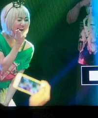 �����ڼ���ĳ�ư� ż������ʦ����ͼ��