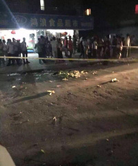 ����ֳ������¼�����ĳС�����ץ���̻���