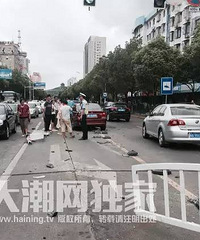 ����һ������ײ�����뻤�� ���ۡ����Ҳͬʱ��ǹ