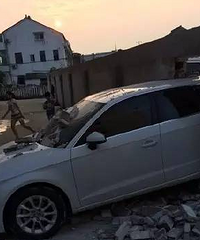 һ��ո�µİµ�A3 �����ǽײ�˸��������ͼ��