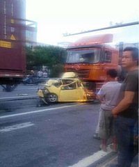 ����������·�ڳ��������ء�