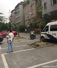 ������ͣ������С����5��С��һҹ֮��ͬʱ����