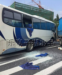 ƽ��һ����Ա���Ĵ������ʽ�����ײ  Ա���Ҵ�����