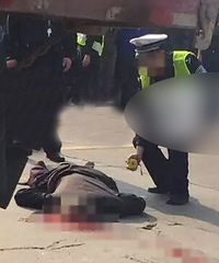 ͻ������������������ײ������ѹ��  �Խ��������