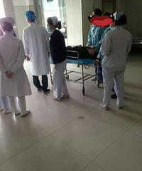 ͻ��������һ���˹��ڴ��Ű�2��̫1����ҧ��