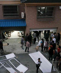 ͻ����������ɽ����С��һ����¥����ú���ޱ�ը