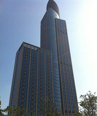 �㱱��һ��β¥�����˵�һ��¥���г�ϣ���ٴ�Ƶ� ��