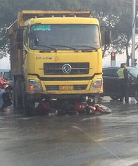 ���˲�ʢ·�붫��·����ڷ������ҳ�����