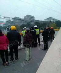 ����һ����������԰������һ��������������