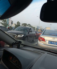 ʮ�������������ſ����н�ͨ�¹ʴ�³�