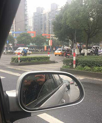 ���⳵����չ���·�����ؾ���������