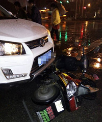 [�գ���ƿ������γ��¡��ң������ް���]��