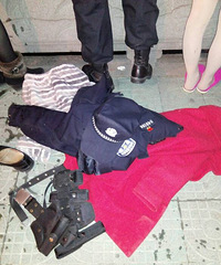 ��ҹ��һ�����ۿ������񾯲����Ӿ���