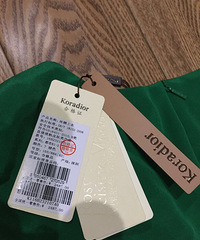 ���˰˰۰�ĳƷ��ģ�ذڷŲ��ι�