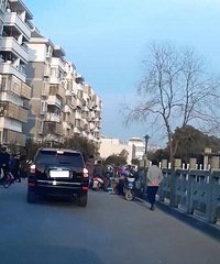 ���˵Ĳ�ǨС����������