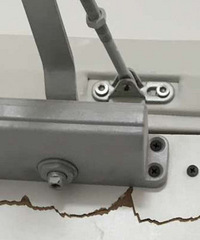 ��Ѫ����ƺ��ϴ��棡�������������ķ��Ӻ�װ�ޣ�