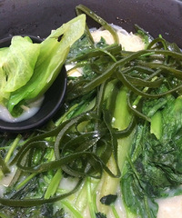 �����������������̣��и���Ӭ�����棬�ϰ�˵�������˺�����