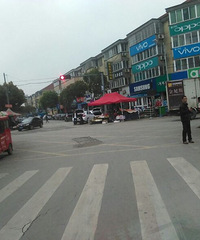 ���ţ�����·��������·����ڣ�·ʣ��һ��