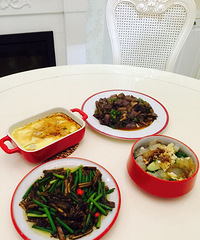 һ�����꽽������ʳ�����飬���϶����ֻ���