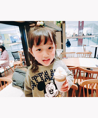 ���Ҹ�����Ī������һ����˿ɰ���Ů����