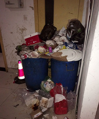 ���������ϴ�ּ䡾�λ��㳡4¥����ҵֻ�շѲ���ɨ