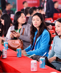 ����Ů�˼޳�ȥ���� ���׻�Խ��Խ����