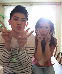 ���Ų���һ���������Ŷ��Ķ��Ļ�ɴ�գ�