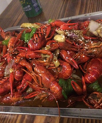 ��С��Ϻ���ӣ�����4�� �������ʦ͵͵�������