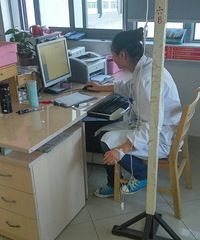 ̫���ˣ�����ĳҽԺҽ�����ŵ�ƿ���� �����¾���