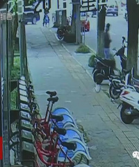 �����ѻ����Ӿ��������Ĺ�� ����Ů��͵�� �Գ��̲�ס����