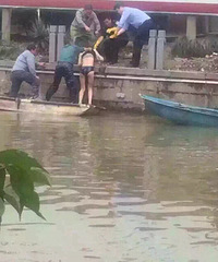 ����������һ������ ����һ������ �ݴ���Ϊ��ͬһ�����ˣ���