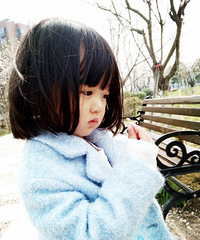 HOLDס���µ�С���