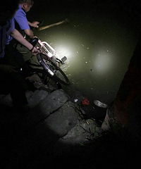 ���죡�������ºӱ���һֻЬ��һ�����г�����ȴ����