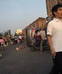 ����ͷ���ϡ����ٶȲ���һ��Ŀ�Ŷ�����Ӷ���Ȧ��